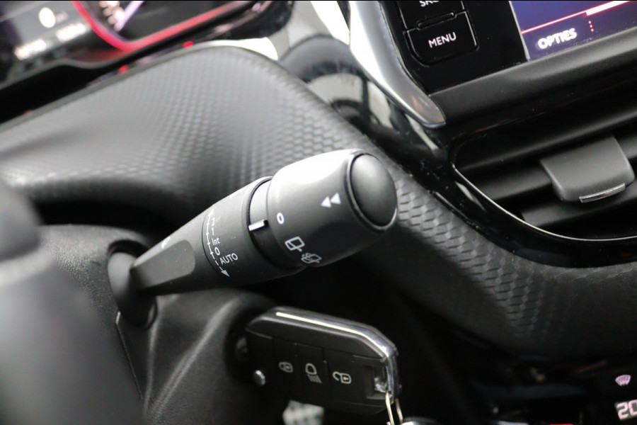 Peugeot 2008 1.2 GT-Line*ECC*CRUISE*NAVI*HAAK*CAM*CARPLAY*