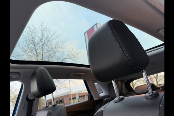 Opel Grandland X BWJ 2019 | 1.2T 131PK Bus. Executive | TREKHAAK | PANO DAK | CLIMA | NAVI | 18'' LMV | CARPLAY | SPORTSTOELEN | PDC 2X