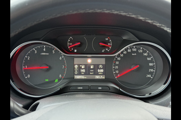 Opel Grandland X BWJ 2019 | 1.2T 131PK Bus. Executive | TREKHAAK | PANO DAK | CLIMA | NAVI | 18'' LMV | CARPLAY | SPORTSTOELEN | PDC 2X