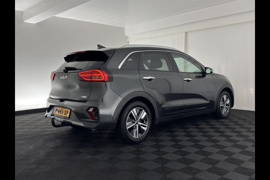 Kia Niro 1.6 GDi Hybrid ExecutiveLine (INCL-BTW) Aut. *PANO |  LEATHER | FULL-LED | NAVI-FULLMAP | DIGI-COCKPIT | HEATED-COMFORTSEATS | CAMERA | DAB+ | KEYLESS | ECC | SHIFTPADDLES | ADAPTIVE-CRUISE | LANE-ASSIST | 16"ALU*