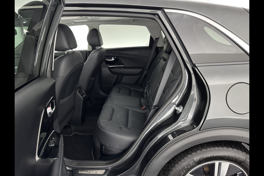 Kia Niro 1.6 GDi Hybrid ExecutiveLine (INCL-BTW) Aut. *PANO |  LEATHER | FULL-LED | NAVI-FULLMAP | DIGI-COCKPIT | HEATED-COMFORTSEATS | CAMERA | DAB+ | KEYLESS | ECC | SHIFTPADDLES | ADAPTIVE-CRUISE | LANE-ASSIST | 16"ALU*