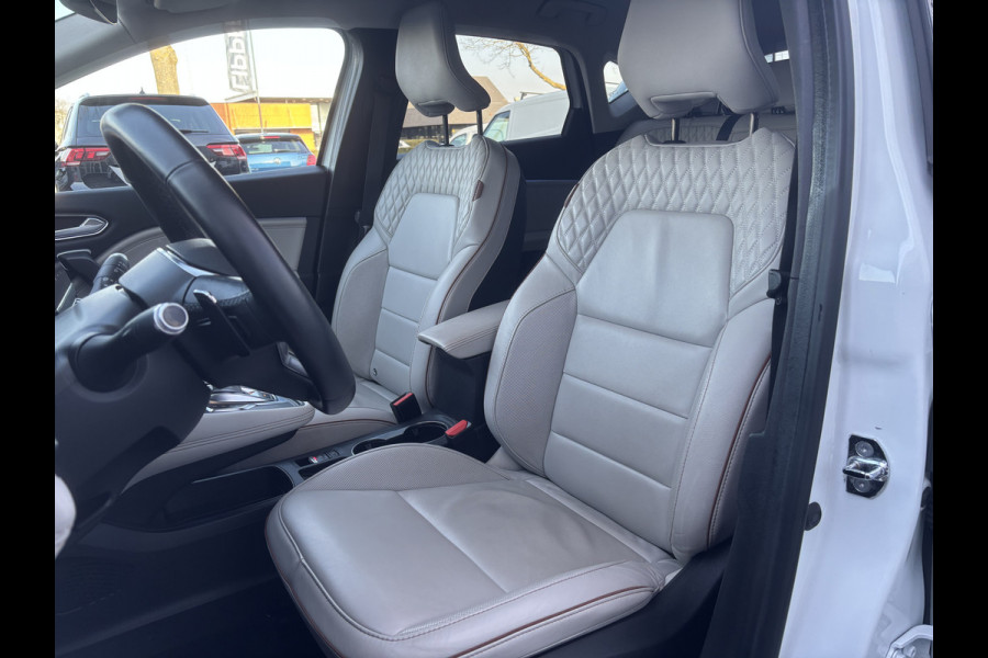 Renault Captur 1.3 TCe 130 Initiale Paris | Stuurverwarming | Leer | Adaptieve Cruise | Dodehoek Detectie