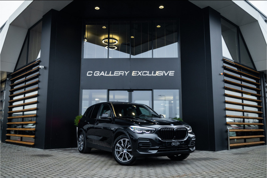 BMW X5 xDrive45e Executive - Panorama | Luchtvering | Memory | 360 Camera | M Sport Interieur