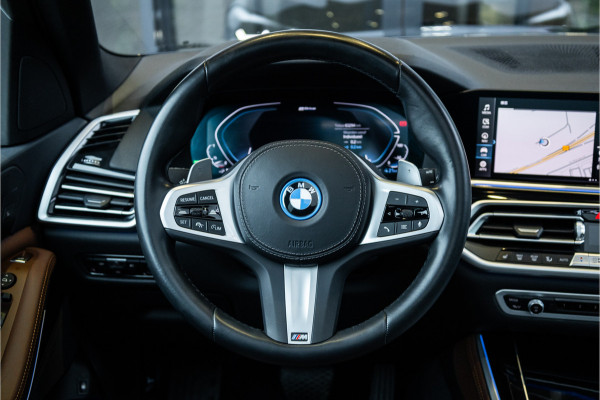 BMW X5 xDrive45e Executive - Panorama | Luchtvering | Memory | 360 Camera | M Sport Interieur