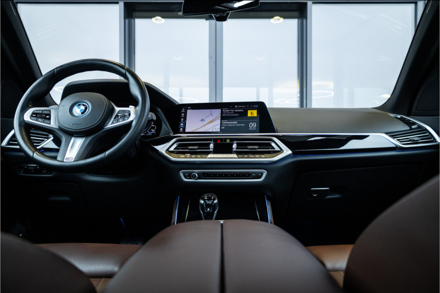 BMW X5 xDrive45e Executive - Panorama | Luchtvering | Memory | 360 Camera | M Sport Interieur