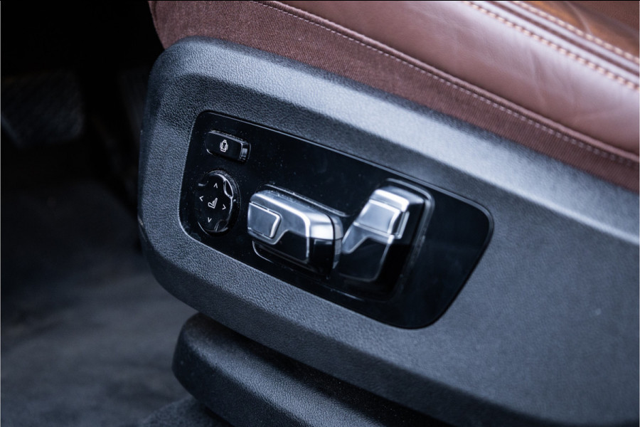 BMW X5 xDrive45e Executive - Panorama | Luchtvering | Memory | 360 Camera | M Sport Interieur