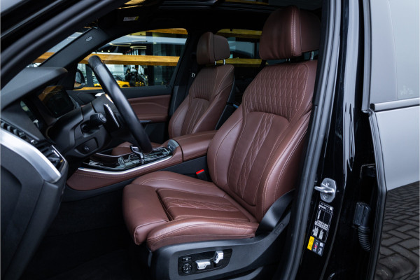BMW X5 xDrive45e Executive - Panorama | Luchtvering | Memory | 360 Camera | M Sport Interieur