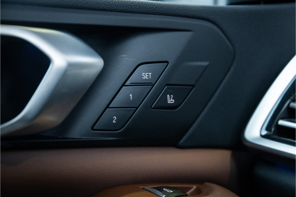 BMW X5 xDrive45e Executive - Panorama | Luchtvering | Memory | 360 Camera | M Sport Interieur