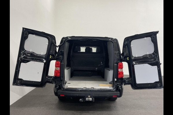 Peugeot Expert 2.0 BlueHDI 180pk Automaat Dubbele Cabine Navigatie Airco Climate Control Parkeer sensoren Trekhaak