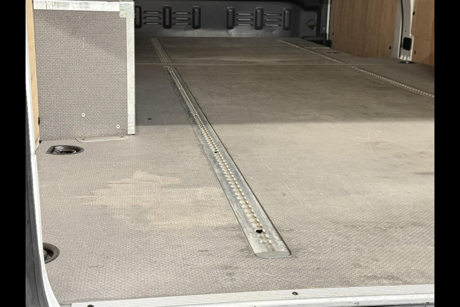 Mercedes-Benz Sprinter 317 CDI L4 Maxi Climate Control Navi Stoelverwarming Trekhaak PDC V&A Camera