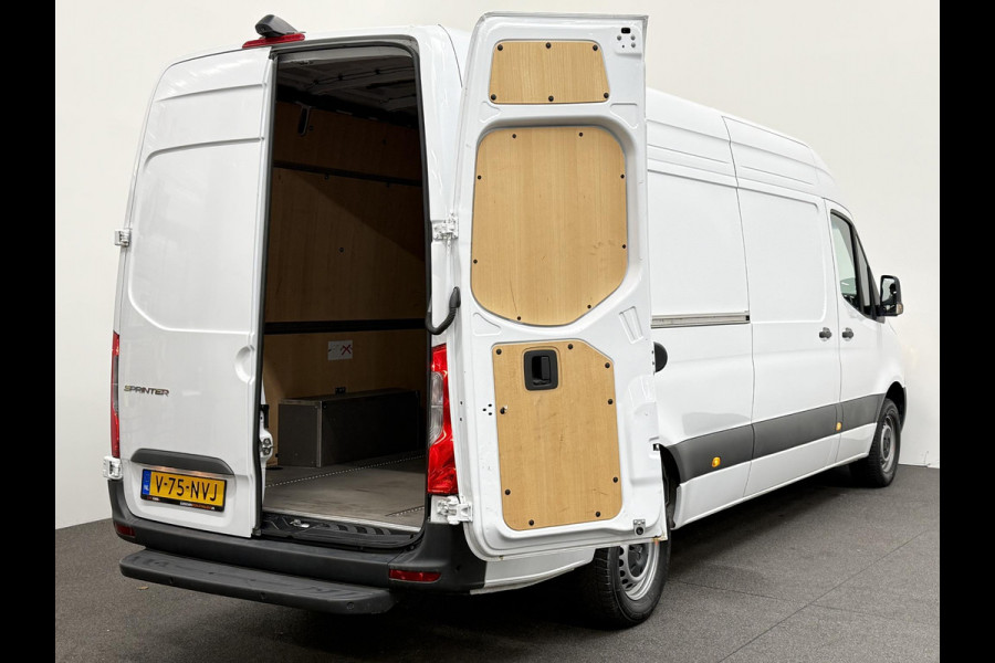 Mercedes-Benz Sprinter 317 CDI L4 Maxi Climate Control Navi Stoelverwarming Trekhaak PDC V&A Camera