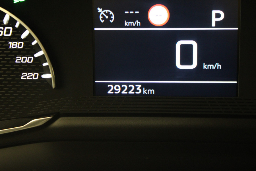 Peugeot 2008 1.2 PureTech Active |Navi|