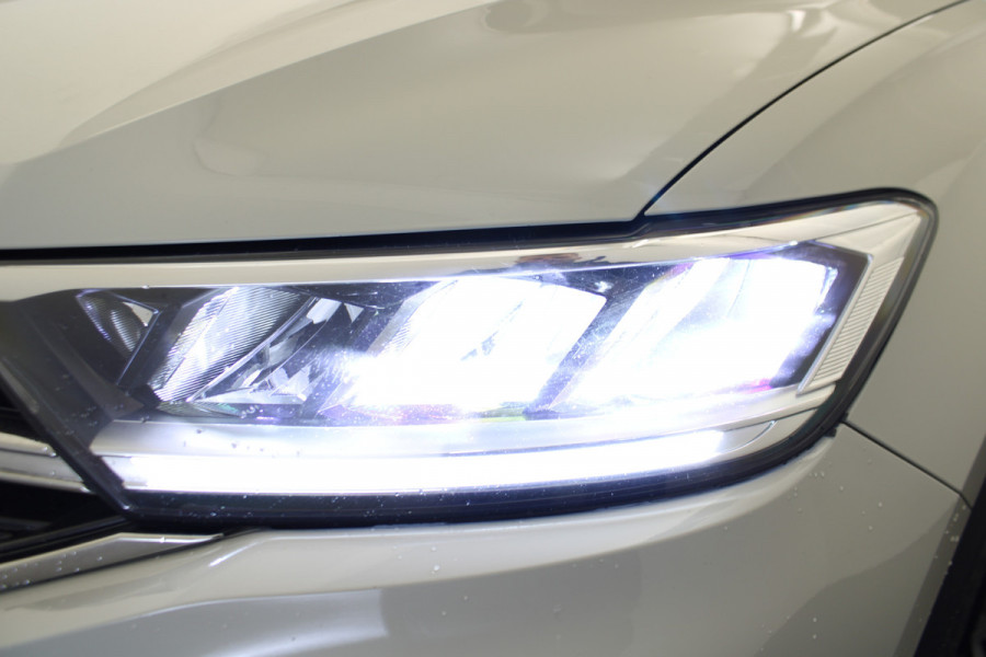 Volkswagen T-Roc 1.0 TSI R-Line Business+ |Camera|Navi|