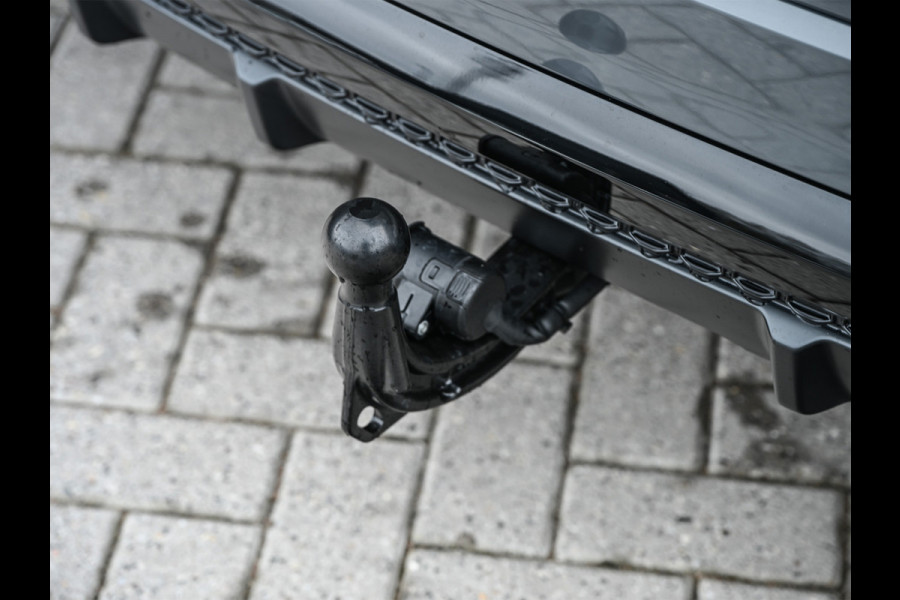 Audi Q8 60 TFSI e quattro | Audi Exclusive | B&O Advanced | S-seats met massage | Soft close | Adaptive cruise | Carbon inleg | Ambiance interieur | 360 camera | Verwarmbaar stuurwiel | Trekhaak