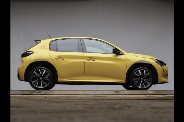 Peugeot 208 1.2 PureTech GT-line Sport (APPLE CARPLAY,NAVI,CAMERA,DIGITAL COCKPIT,CLIMATE,CRUISE,GETINT,SPORTSTOELEN,LM VELGEN)