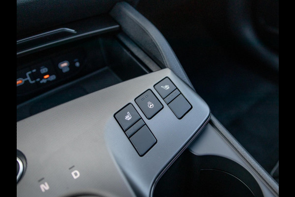 Kia Sportage 1.6 T-GDi Hybrid GT-Line | Schuifkanteldak | Stoel en stuurverwarming | PDC