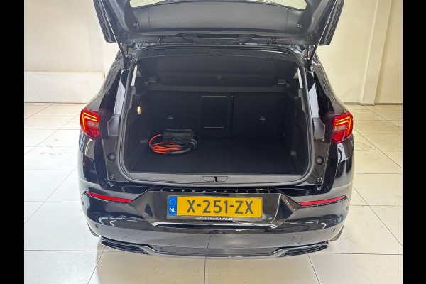 Opel Grandland Opel Grandland 1.6 Turbo Hybrid4 GS-line 300pk | Alcantara | Navi | SOH 96,4%