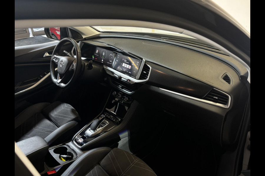Opel Grandland Opel Grandland 1.6 Turbo Hybrid4 GS-line 300pk | Alcantara | Navi | SOH 96,4%