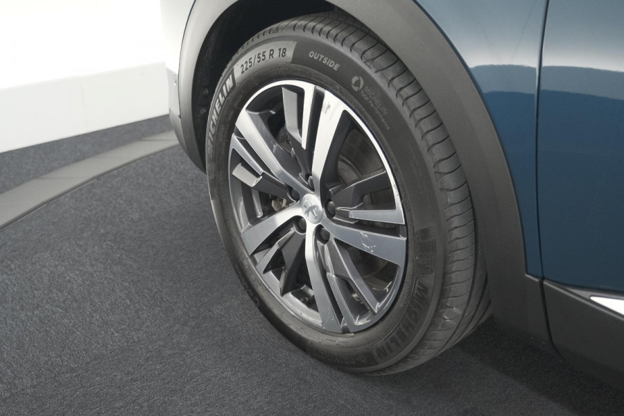 Peugeot 3008 1.6 HYbrid 225 Active Pack Business | Camera | Adaptieve Cruise Control | Dodehoekdetectie | Apple Carplay