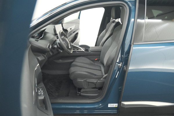 Peugeot 3008 1.6 HYbrid 225 Active Pack Business | Camera | Adaptieve Cruise Control | Dodehoekdetectie | Apple Carplay
