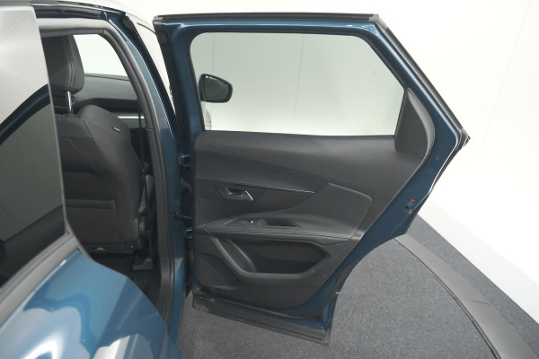 Peugeot 3008 1.6 HYbrid 225 Active Pack Business | Camera | Adaptieve Cruise Control | Dodehoekdetectie | Apple Carplay