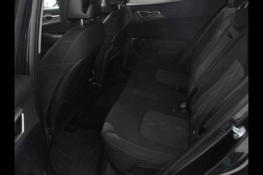 Kia Sportage 1.6 T-GDi 265pk Plug-in Hybrid AWD DynamicLine Navigatie Apple Carplay/Android Auto Climate Canotrol Camera Stoelverwarming
