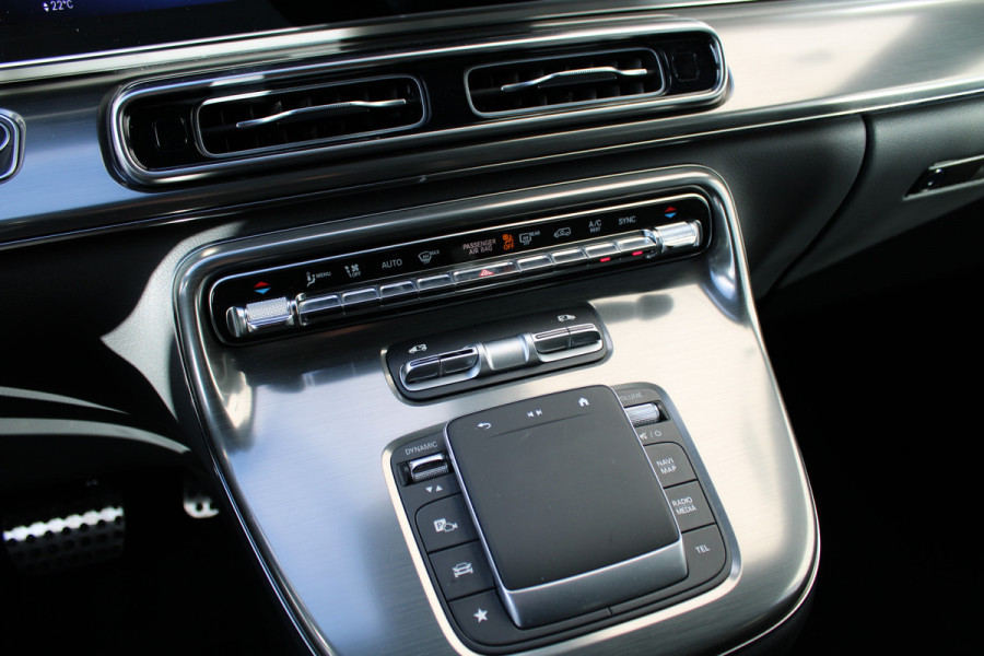 Mercedes-Benz V-Klasse 300d / AMG / Exclusive / 6-Pers / INCL BTW-BPM / 360 Camera / Burmester / Vol Opties / NIEUWSTAAT!!