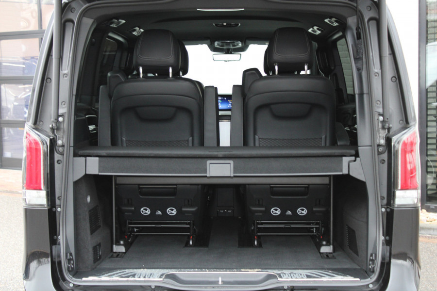 Mercedes-Benz V-Klasse 300d / AMG / Exclusive / 6-Pers / INCL BTW-BPM / 360 Camera / Burmester / Vol Opties / NIEUWSTAAT!!