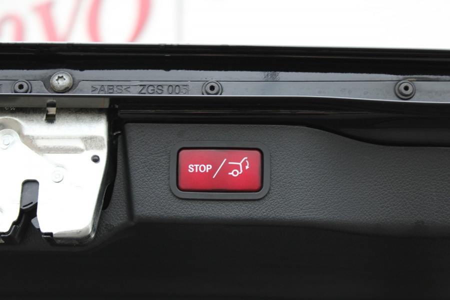 Mercedes-Benz V-Klasse 300d / AMG / Exclusive / 6-Pers / INCL BTW-BPM / 360 Camera / Burmester / Vol Opties / NIEUWSTAAT!!