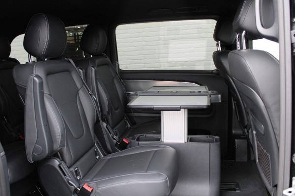 Mercedes-Benz V-Klasse 300d / AMG / Exclusive / DC / 360 Camera / Burmester / Vol Opties / NIEUWSTAAT!!