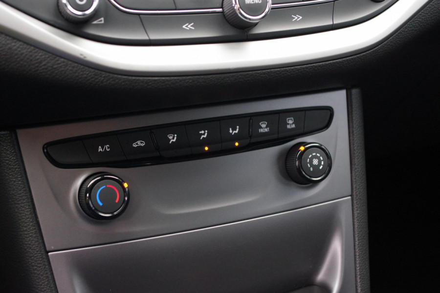 Opel Astra 1.0 105 PK Online Edition, Climate Control, Navigatie, Parkeersensoren achter