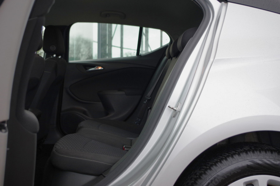 Opel Astra 1.0 105 PK Online Edition, Climate Control, Navigatie, Parkeersensoren achter