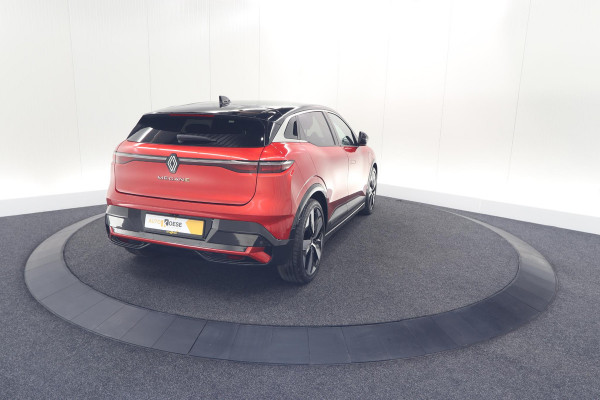 Renault Mégane E-Tech EV60 220 Charge Techno | Adaptieve Cruise Control | Winterpakket | Dodehoekdetectie | Harman Kardon