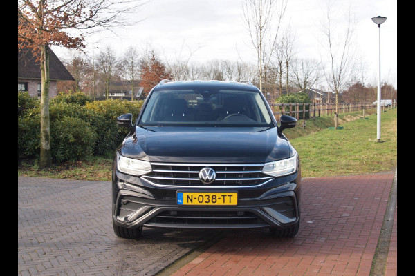 Volkswagen Tiguan Allspace 1.5 TSI Life Business 7p. | Camera | Apple Carplay | Cruise Control | 20 inch |