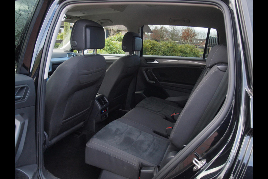 Volkswagen Tiguan Allspace 1.5 TSI Life Business 7p. | Camera | Apple Carplay | Cruise Control | 20 inch |