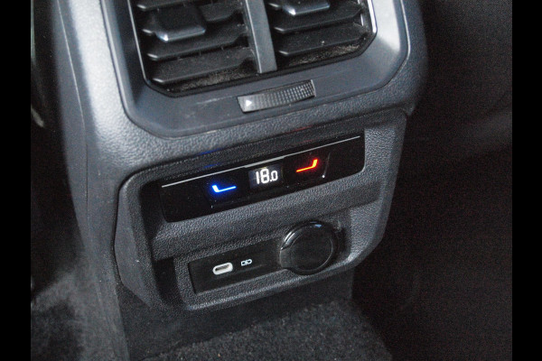 Volkswagen Tiguan Allspace 1.5 TSI Life Business 7p. | Camera | Apple Carplay | Cruise Control | 20 inch |
