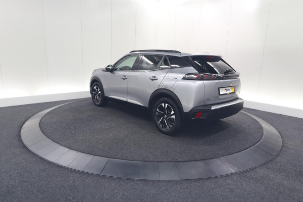 Peugeot e-2008 EV Allure 50 kWh | SOH=96.7 % | 3 Fase Laadfunctie | Camera | Navigatie | Parkeersensoren | Apple Carplay