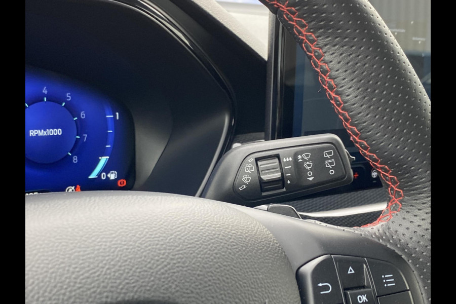 Ford FOCUS Wagon 2.3 EcoBoost ST-X Automaat 280pk! | Panoramadak | Afneembare trekhaak | Winter Pack | Standkachel | AGR-stoelen | Bang&Olufsen | Elektrische achterklep | Head up Display | Matrix LED