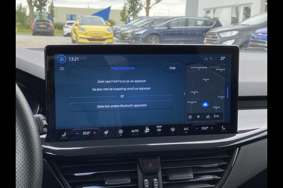 Ford FOCUS Wagon 2.3 EcoBoost ST-X Automaat 280pk! | Panoramadak | Afneembare trekhaak | Winter Pack | Standkachel | AGR-stoelen | Bang&Olufsen | Elektrische achterklep | Head up Display | Matrix LED