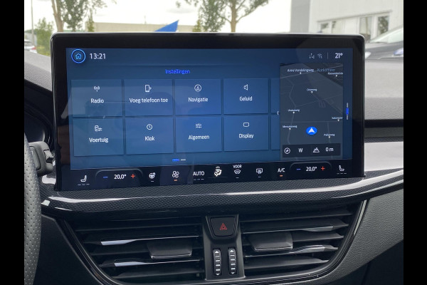 Ford FOCUS Wagon 2.3 EcoBoost ST-X Automaat 280pk! | Panoramadak | Afneembare trekhaak | Winter Pack | Standkachel | AGR-stoelen | Bang&Olufsen | Elektrische achterklep | Head up Display | Matrix LED