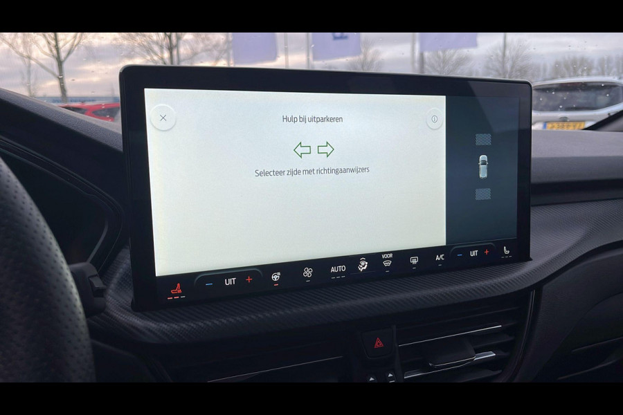 Ford Kuga 2.5 PHEV ST-Line X 243pk | Driver Assistance Pack | Panorama dak | Winterpack | Technology Pack | All Weatherbanden | 2.100kg Trekgewicht