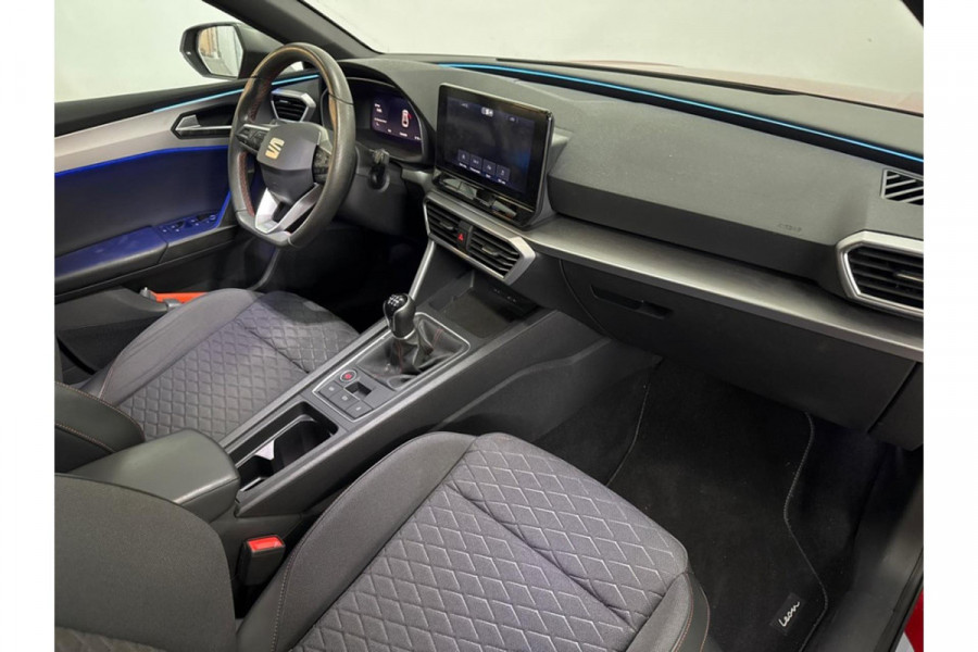Seat Leon 1.5 TSI FR Launch Edition - Navi - Pano/schuifdak - Parkeerhulp - Org.NL