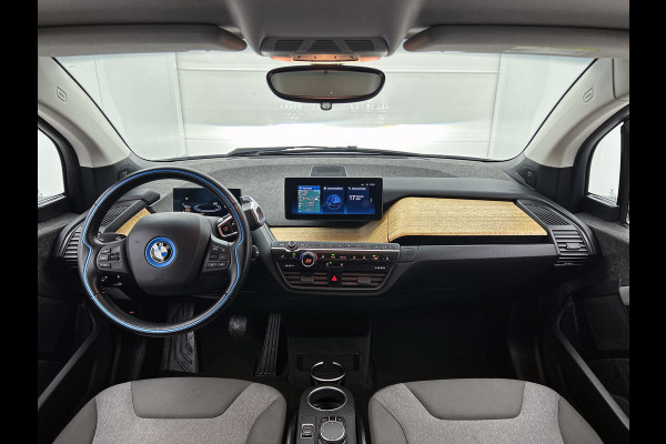 BMW i3 Basis 120Ah 42 kWh (NL-auto, 93% SoH, Navi Pro, Harman/Kardon, StoelV, Camera, Parkeersensoren, Etc)