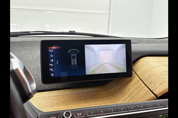 BMW i3 Basis 120Ah 42 kWh (NL-auto, 93% SoH, Navi Pro, Harman/Kardon, StoelV, Camera, Parkeersensoren, Etc)