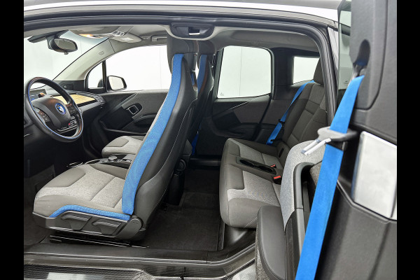 BMW i3 Basis 120Ah 42 kWh (NL-auto, 93% SoH, Navi Pro, Harman/Kardon, StoelV, Camera, Parkeersensoren, Etc)