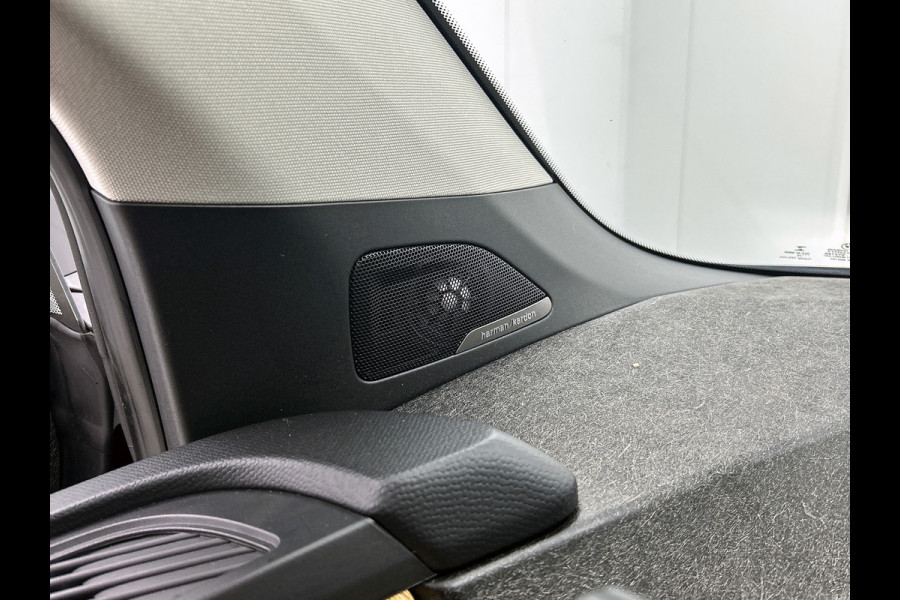 BMW i3 Basis 120Ah 42 kWh (NL-auto, 93% SoH, Navi Pro, Harman/Kardon, StoelV, Camera, Parkeersensoren, Etc)