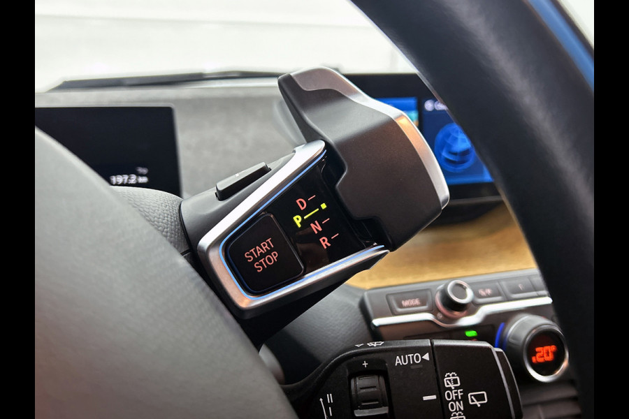 BMW i3 Basis 120Ah 42 kWh (NL-auto, 93% SoH, Navi Pro, Harman/Kardon, StoelV, Camera, Parkeersensoren, Etc)