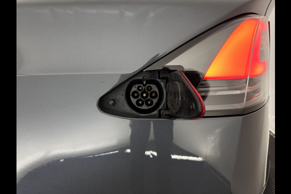 Tesla Model X 75D Base 7-Pers. [ 3-Fase-17kW ] {SOH-88%} Aut. *PANO-WINDOW | AUTOPILOT | LEATHER-FABRIC | TOPVIEW | NAVI-FULLMAP | FULL-LED | AIRSUSPENSION | DIGI-COCKPIT | KEYLESS | CAMERA | DAB+ | HEATED-COMFORTSEATS | 20''ALU*