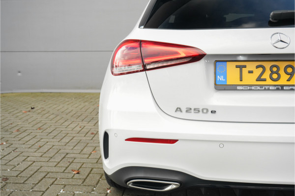 Mercedes-Benz A-Klasse 250 e Business Solution AMG Limited Pano Camera 19"