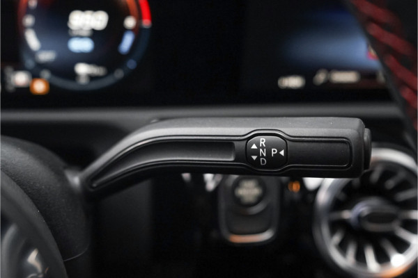 Mercedes-Benz A-Klasse 250 e Business Solution AMG Limited Pano Camera 19"